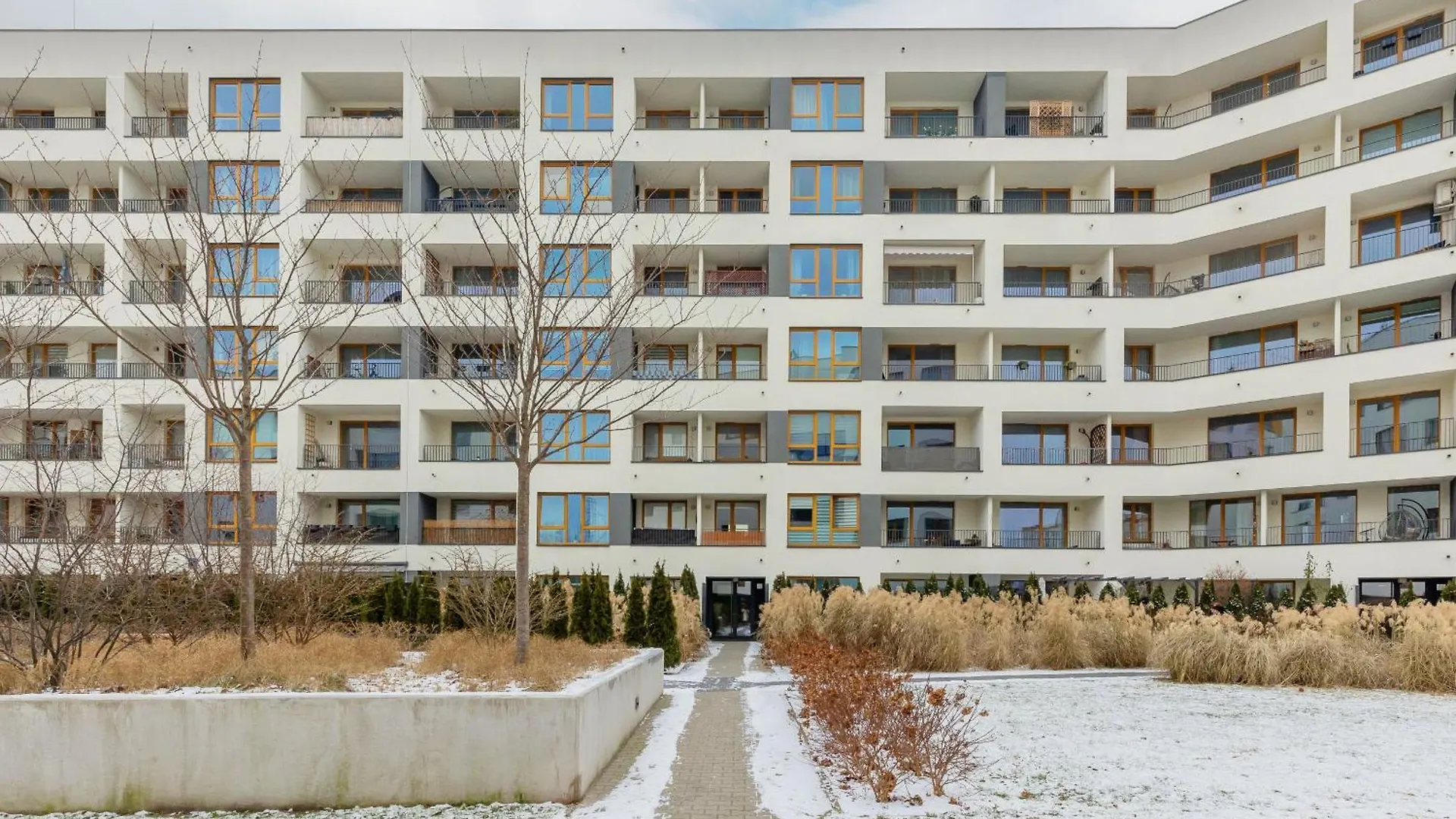 2 Bedroom Apartment Beautiful Green Surroundings Miedzyborska Street By Noclegi Renters Warsaw